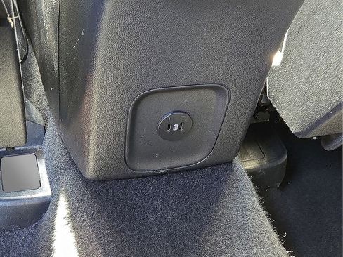 Used 2024 Ford Escape ST-Line image 16