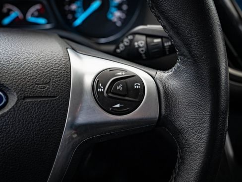 Used 2016 Ford Escape Titanium image 24