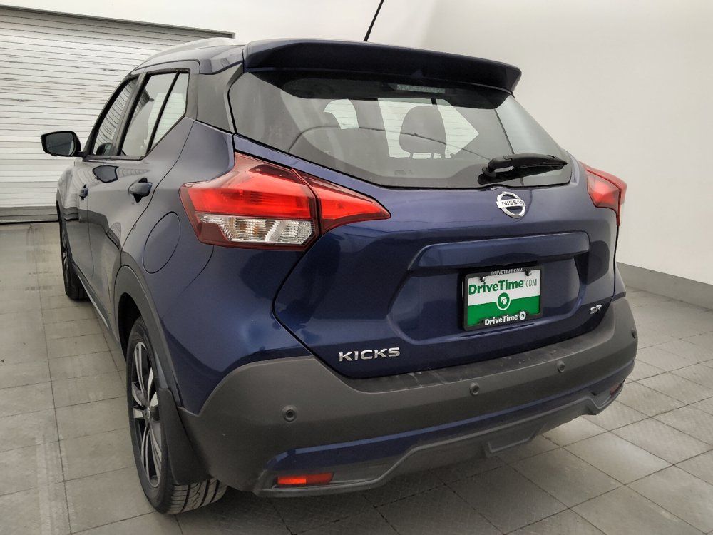 Used 2020 Nissan Kicks SR w/ SR Premium Package FWD image 5