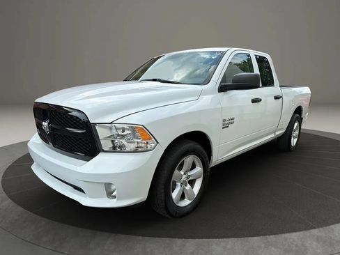 Used 2019 RAM 1500 Express AWD/4WD image 1