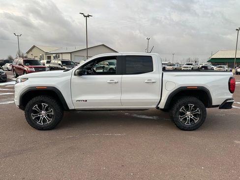 Used 2023 GMC Canyon AT4 image 36