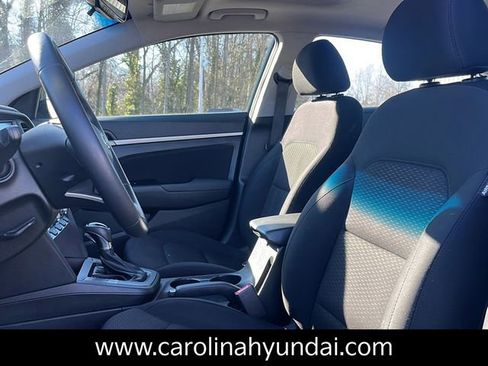 Used 2019 Hyundai Elantra Value Edition w/ Cargo Package image 15