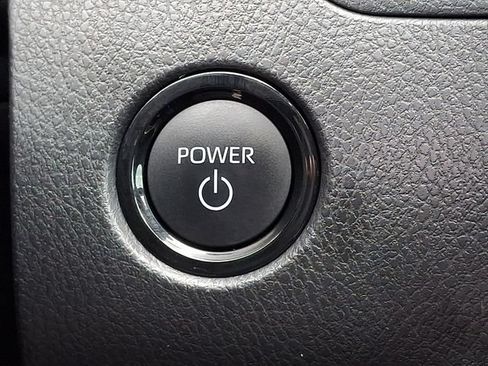 Used 2026 Toyota Camry SE w/ Convenience Package FWD image 18