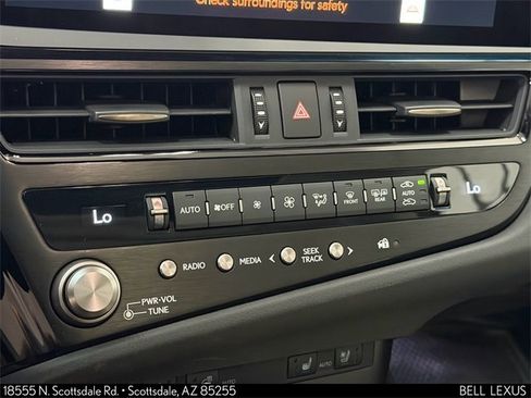Used 2025 Lexus ES 350 w/ Premium Package image 27