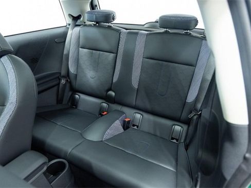 Certified 2025 MINI Cooper S image 23