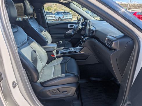 Used 2022 Ford Explorer ST w/ Equipment Group 401A image 31