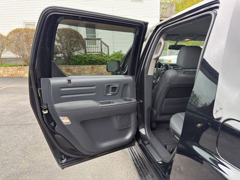 Used 2013 Honda Ridgeline Sport image 15