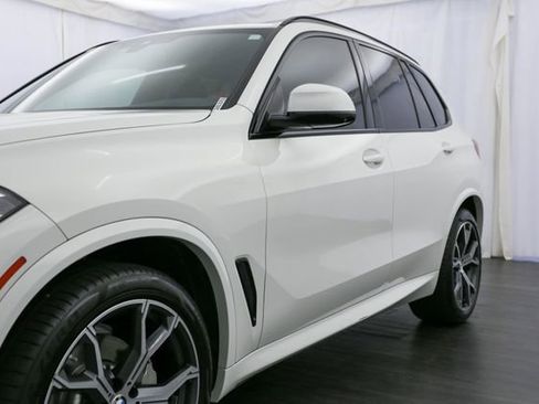 Used 2023 BMW X5 xDrive40i w/ M Sport Package AWD/4WD image 35