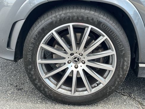 Used 2021 Mercedes-Benz GLS 580 GLS 580 image 32