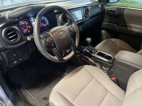 Used 2021 Toyota Tacoma SR w/ SR Convenience Package image 12