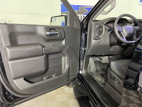 Certified 2025 Chevrolet Silverado 1500 Custom Trail Boss image 28