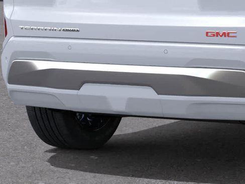 New 2026 GMC Terrain Denali w/ LPO, Floor Liner Package image 14