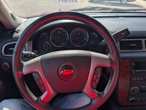 Used 2011 Chevrolet Tahoe LT image 14