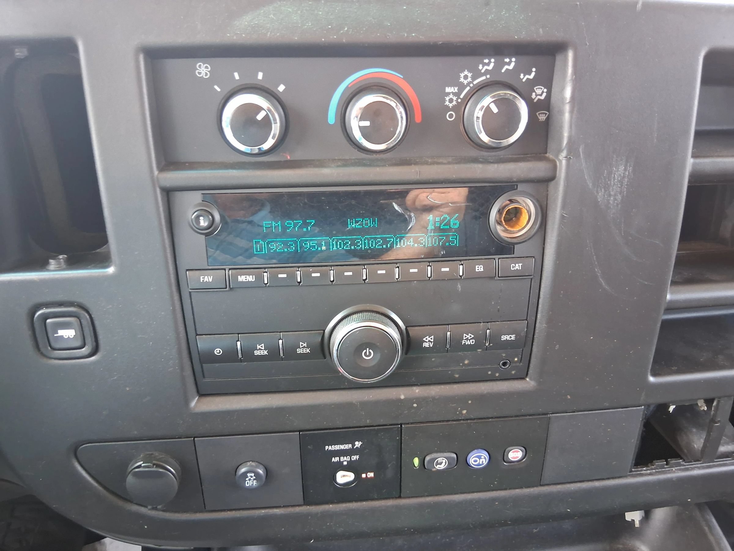 Used 2020 GMC Savana 2500 w/ Driver Convenience Package RWD image 15