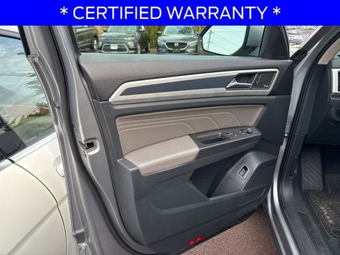 Used 2021 Volkswagen Atlas SEL Premium image 13