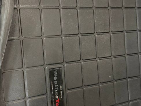 Used 2021 Jeep Wrangler Unlimited Sahara image 29