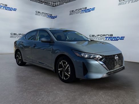 Used 2024 Nissan Sentra SV w/ Trunk Package image 3