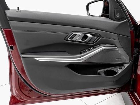 Used 2023 BMW M3 Competition w/ Executive Package image 37