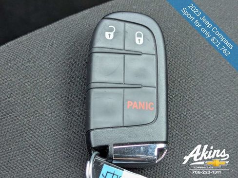 Used 2023 Jeep Compass Sport AWD/4WD image 28