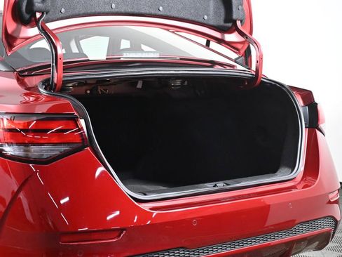 Certified 2025 Nissan Sentra SV image 32