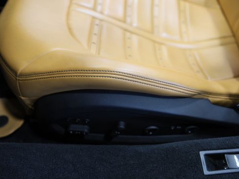 Used 2019 Ferrari 488 Spider RWD image 11