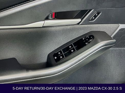 Used 2023 MAZDA CX-30 AWD 2.5 S image 23