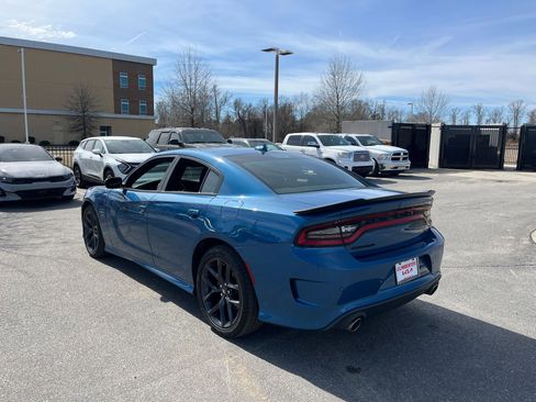 Used 2022 Dodge Charger R/T w/ Blacktop Package image 15
