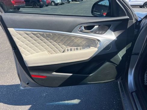 Used 2022 Genesis G70 3.3T w/ Sport Prestige Package image 28