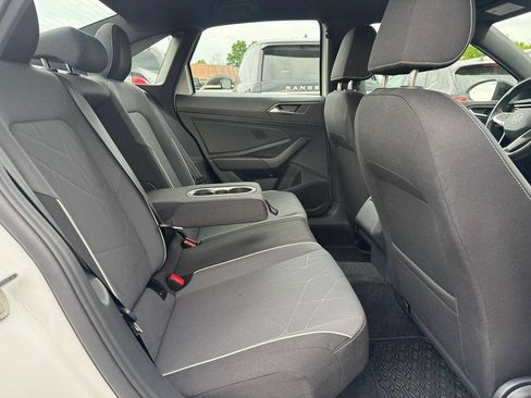 Used 2025 Volkswagen Jetta Sport FWD image 13