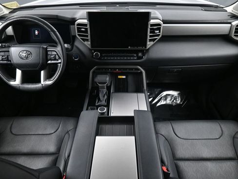 Used 2024 Toyota Sequoia Limited image 4