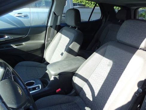 Used 2022 Chevrolet Equinox LT FWD image 8