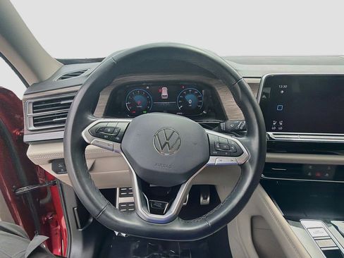 Used 2024 Volkswagen Atlas SEL Premium R-Line AWD/4WD image 10