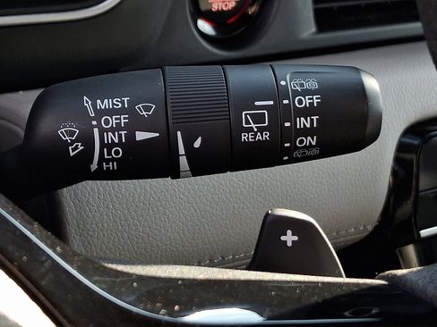 Certified 2023 Honda Pilot LX image 26