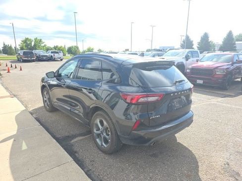 Used 2024 Ford Escape ST-Line w/ Tech Pack #1 AWD/4WD image 7