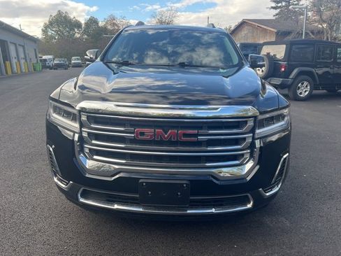 Used 2023 GMC Acadia SLE w/ Driver Convenience Package image 6