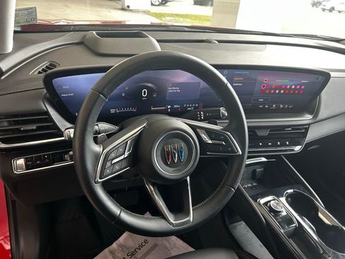 Used 2025 Buick Envision Preferred image 12