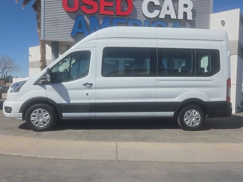 Used 2023 Ford Transit 350 XLT image 3