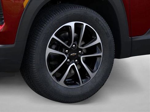 New 2026 Chevrolet TrailBlazer LT w/ Driver Confidence Package image 9