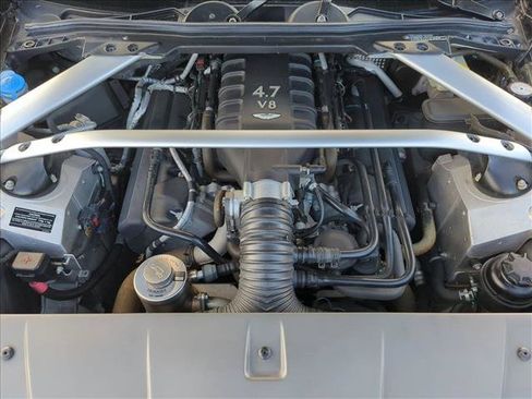 Used 2015 Aston Martin V8 Vantage GT RWD image 22