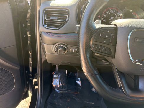 Used 2023 Dodge Durango GT image 15