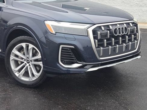 Used 2025 Audi Q7 3.0T Premium Plus AWD/4WD image 2