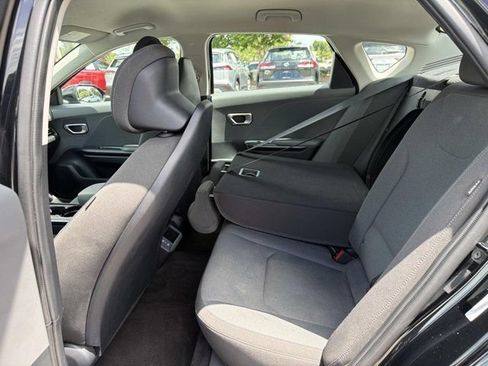Used 2025 Kia K4 FWD image 13