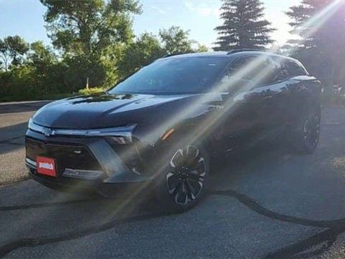 Certified 2024 Chevrolet Blazer EV RS image 37