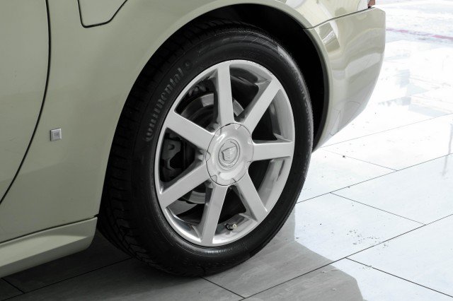 Used 2006 Cadillac XLR RWD image 65