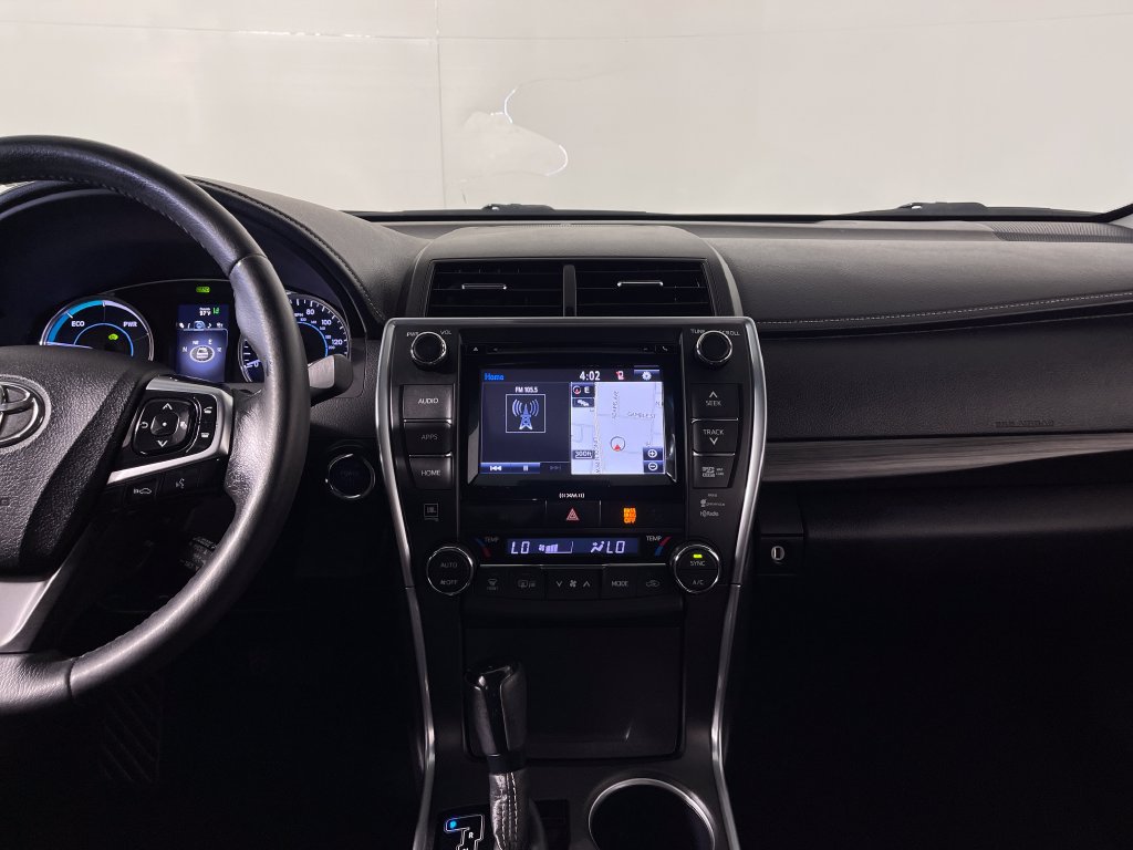 Used 2016 Toyota Camry XLE w/ Moonroof Package FWD image 15