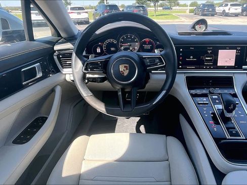Used 2022 Porsche Panamera 4S AWD/4WD image 6