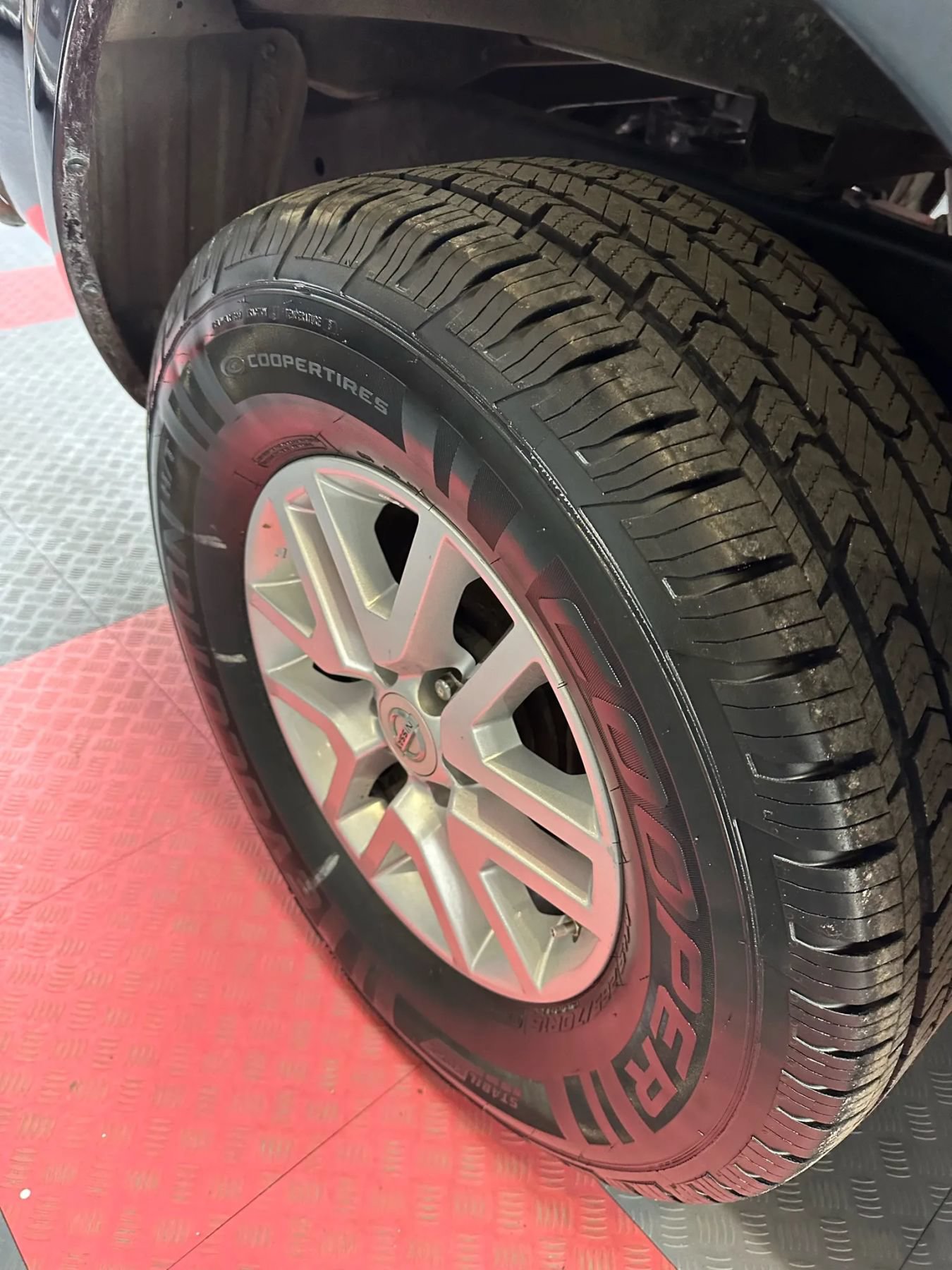 Used 2018 Nissan Frontier SV RWD image 38