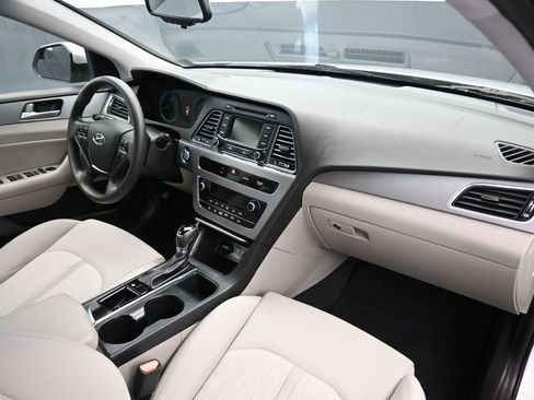 Used 2016 Hyundai Sonata SE image 40
