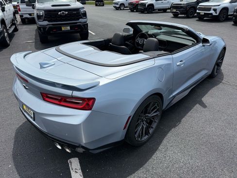Used 2017 Chevrolet Camaro ZL1 RWD image 11