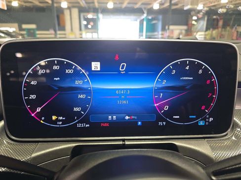 Used 2024 Mercedes-Benz CLE 450 4MATIC Cabriolet image 10